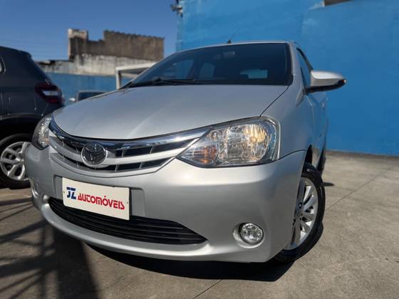 TOYOTA ETIOS 1.5 XLS 16V FLEX 4P MANUAL TOYOTA ETIOS 1.5 XLS 16V FLEX 4P MANUAL
